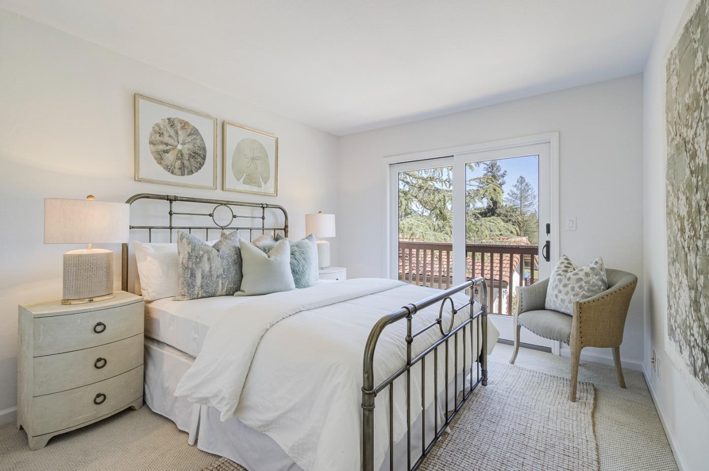 370 Quinnhill Road Los Altos, CA 94024 - Photo 32 of 58 a bedroom with a bed and a window