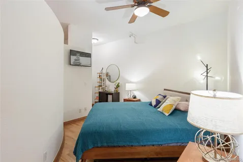 a view of a livingroom with furniture