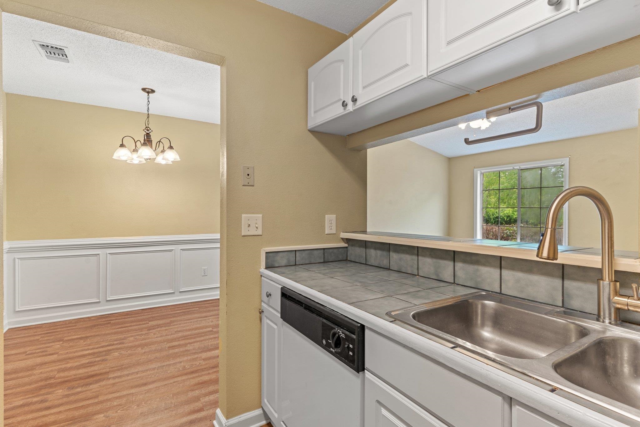 2538 Emerald Ridge Loop Tallahassee, FL 32303 - Photo 2 of 25 Gallery Image 2