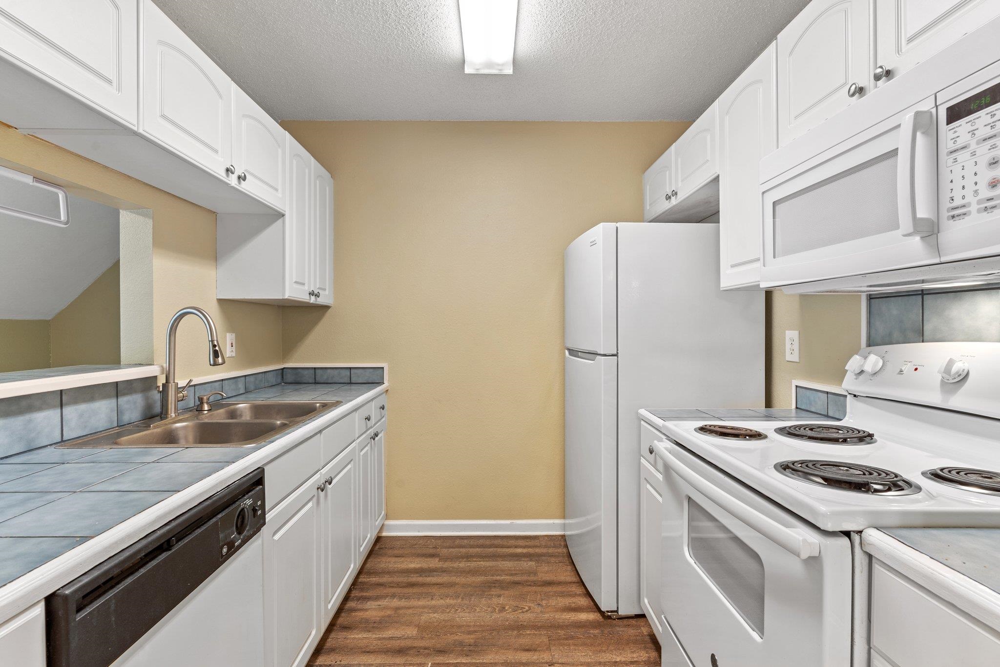 2538 Emerald Ridge Loop Tallahassee, FL 32303 - Photo 3 of 25 Gallery Image 3