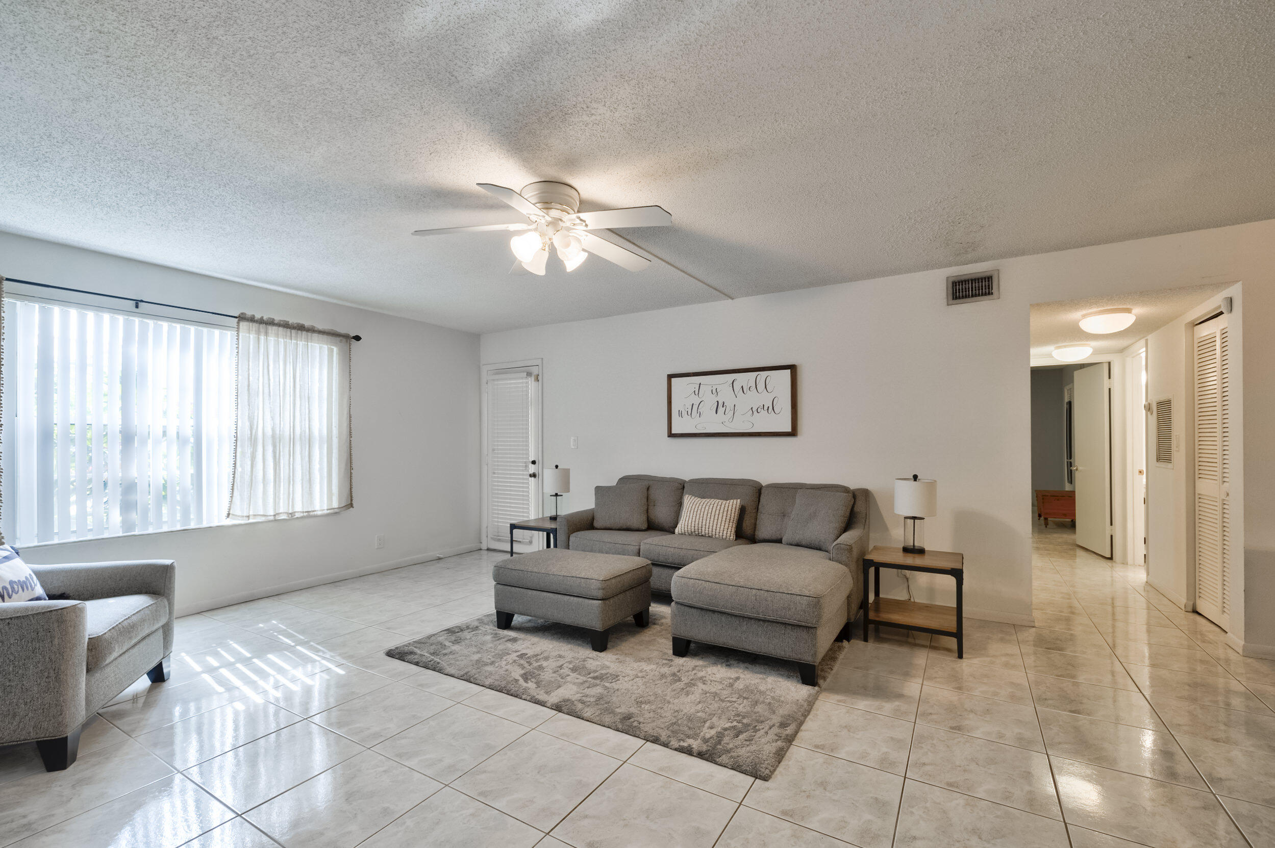 4610 West McNab Road, Unit B1 Pompano Beach, FL 33069 - Photo 1 of 28 03_5z3a2919_20_21_22_23