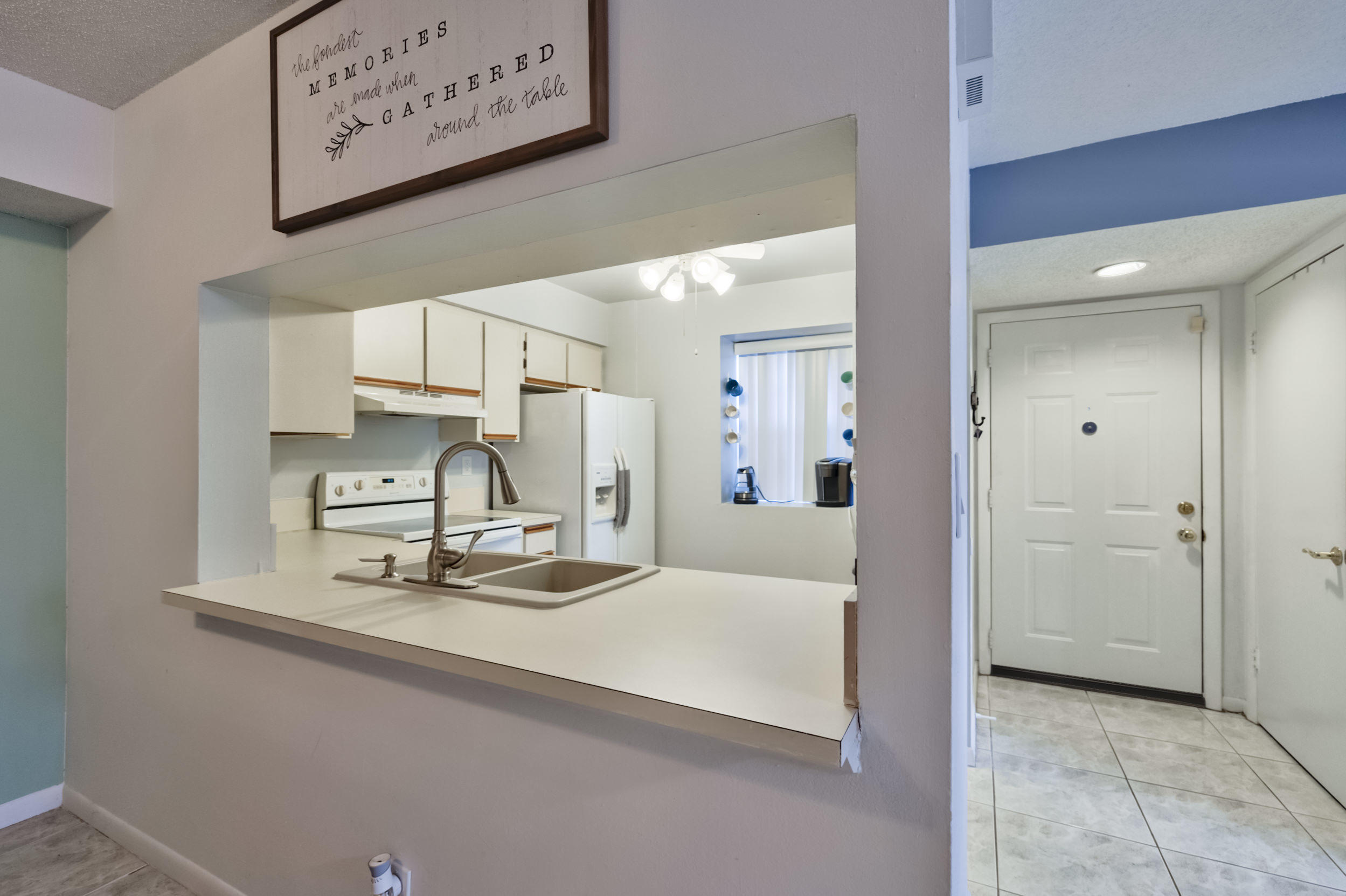4610 West McNab Road, Unit B1 Pompano Beach, FL 33069 - Photo 10 of 28 10_5z3a2984_5_6_7_8