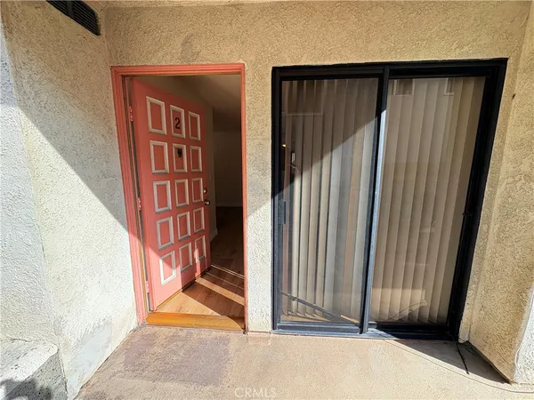 $2,600 | 118 North Cedar Street, Unit 2, Glendale, CA 91206