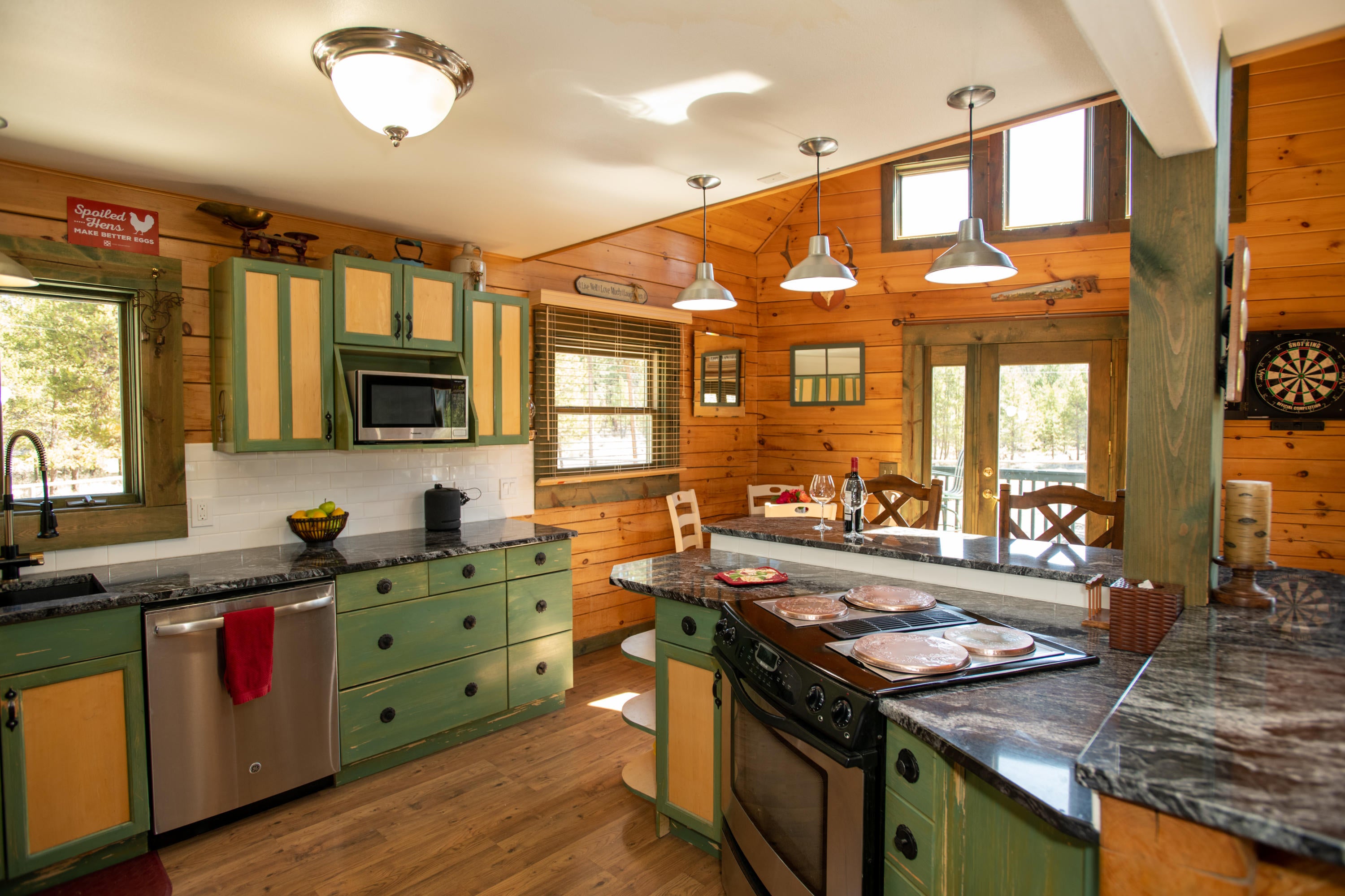 17872 Old Wood Road Bend, OR 97707 - Photo 9 of 28 6.Kitchen towards deck