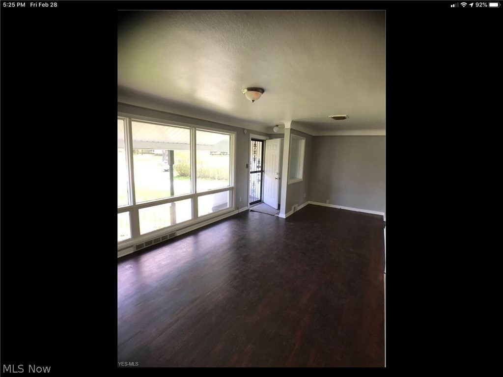 378 Greenvale Road South Euclid, OH 44121 - Photo 10 of 16
