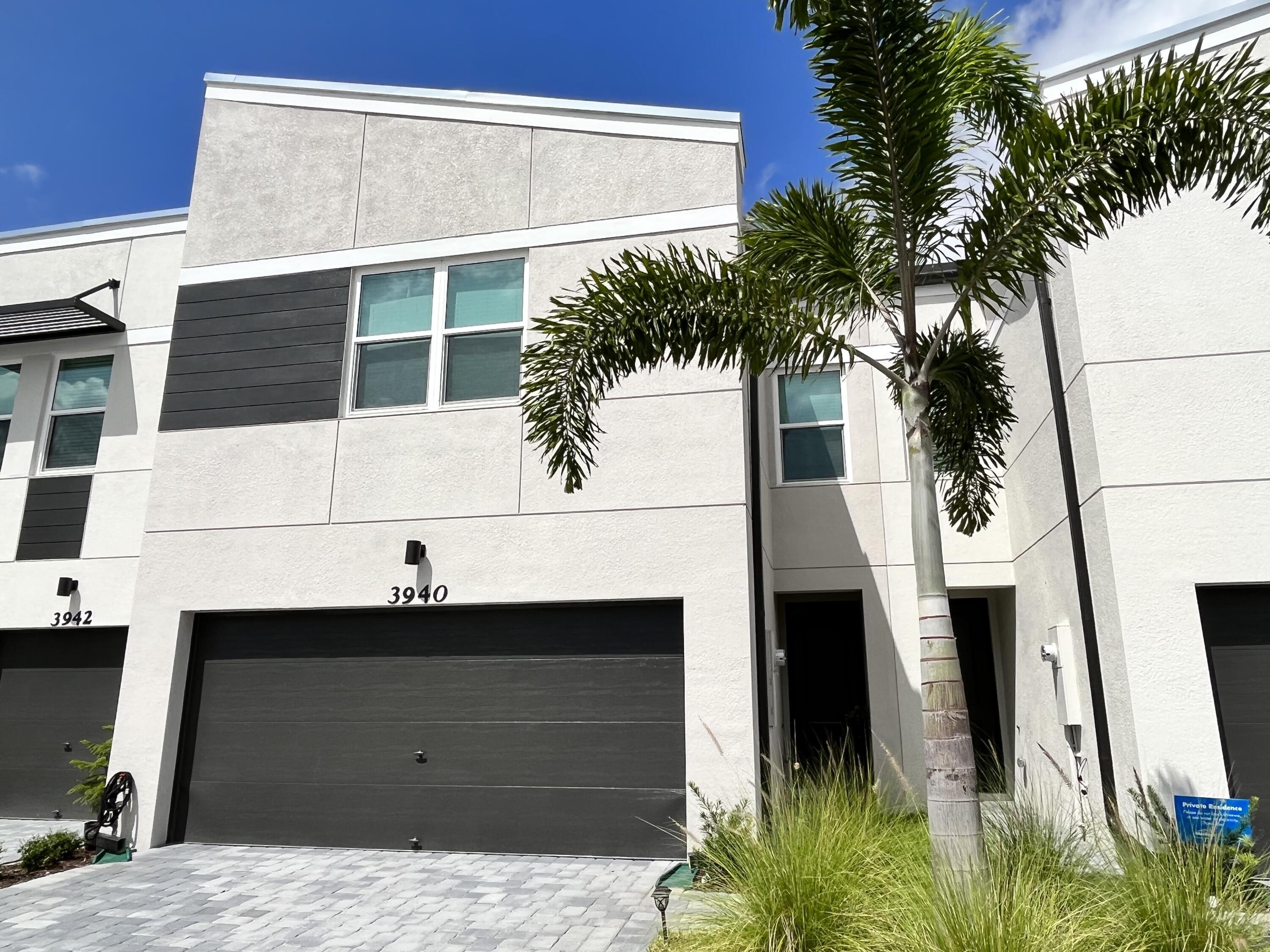 3940 Southeast Caladium Court, Stuart, FL 34997 Compass