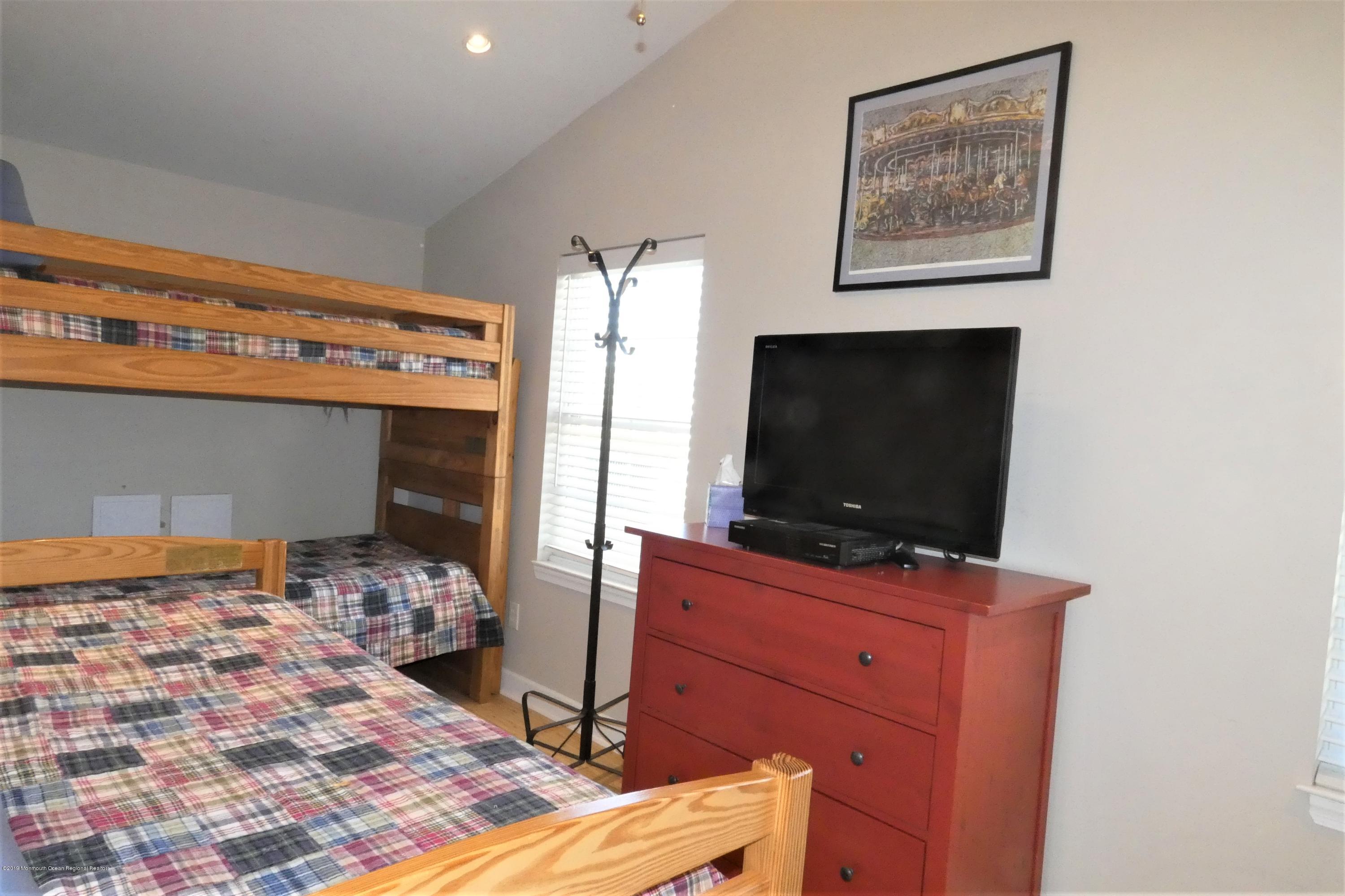 3415 Seaview Road Lavallette, NJ 08735 - Photo 12 of 21 P1020196 (2)