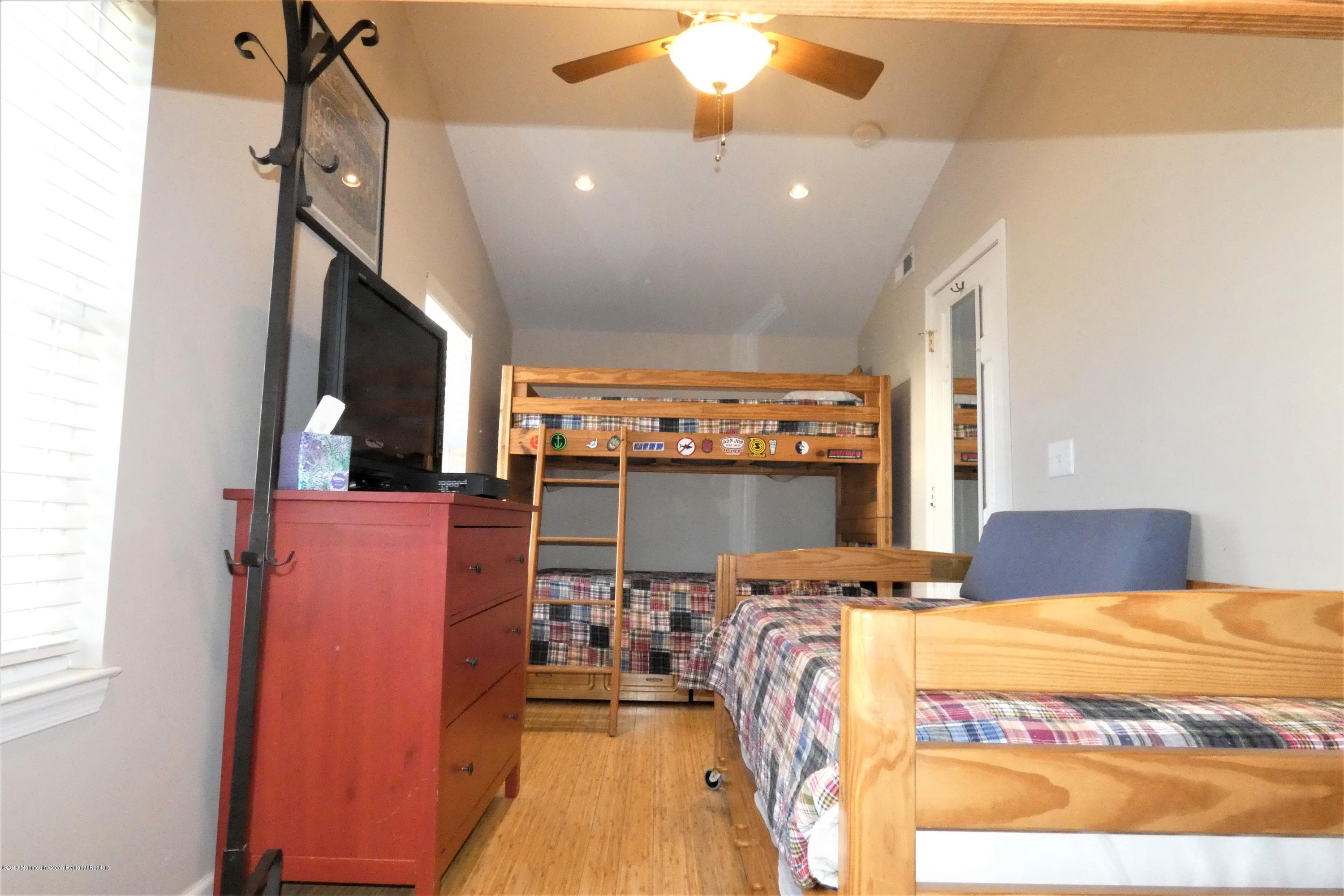3415 Seaview Road Lavallette, NJ 08735 - Photo 13 of 21 P1020197 (2)