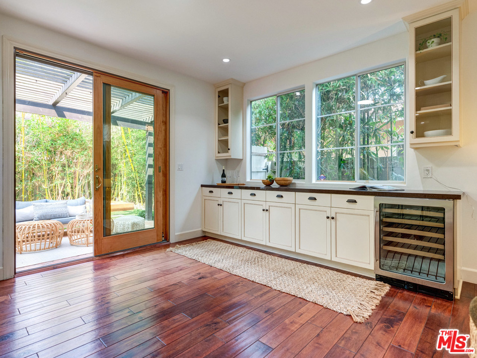 2031 Walnut Avenue Venice, CA 90291 - Photo 14 of 29 a kitchen with a large window a sink and appliances