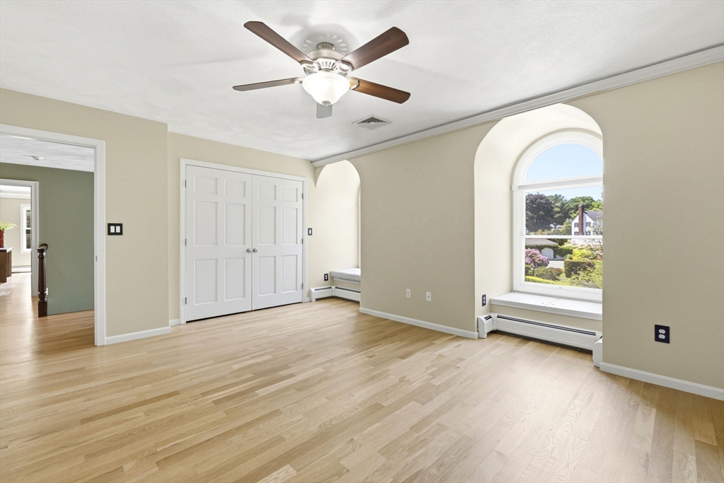 3 Russell Road Lynnfield, MA 01940 - Photo 25 of 40