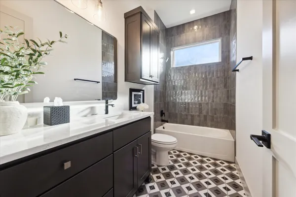 $1,850,000 | 3001 Funston Street, Austin, TX 78703