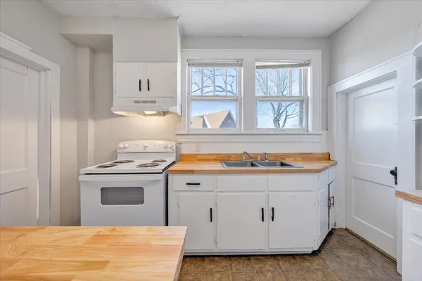 $1,500 | 1448 Staunton Avenue Northwest, Roanoke, VA 24017