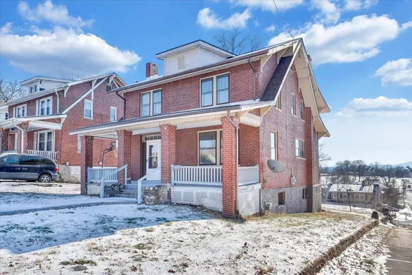 $1,500 | 1448 Staunton Avenue Northwest, Roanoke, VA 24017