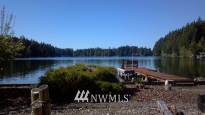 1111 East Phillips Lake Road Shelton, WA 98584 - Photo 1 of 14 Gallery Image 1