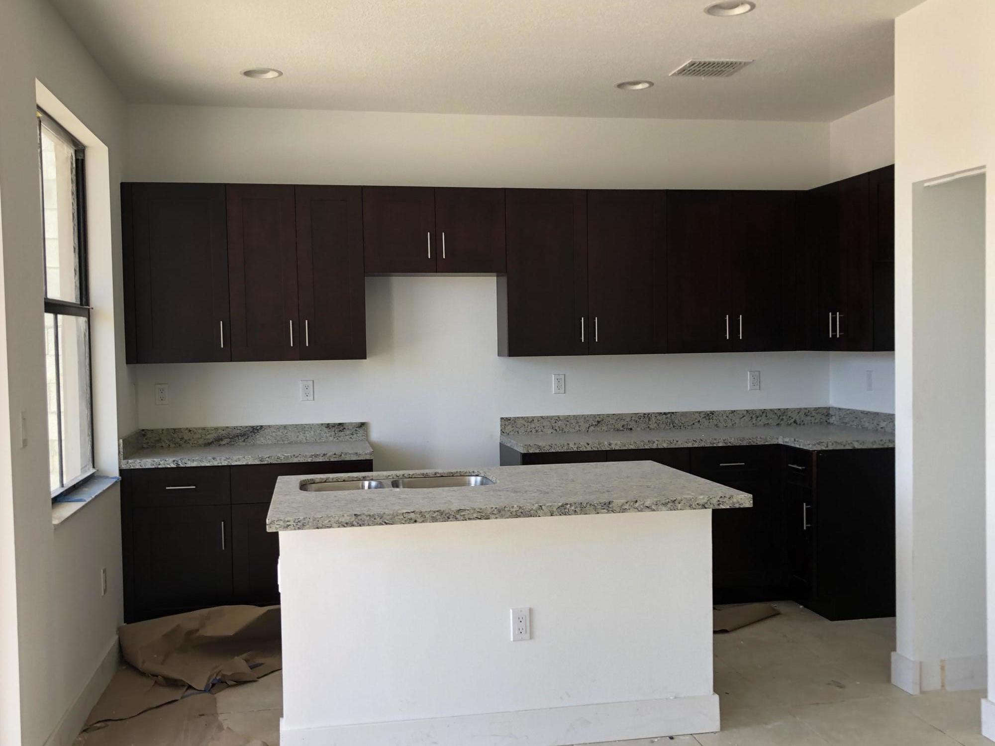 6009 Pine Tree Way Riviera Beach, FL 33410 - Photo 4 of 11 Stainless Steel appliances