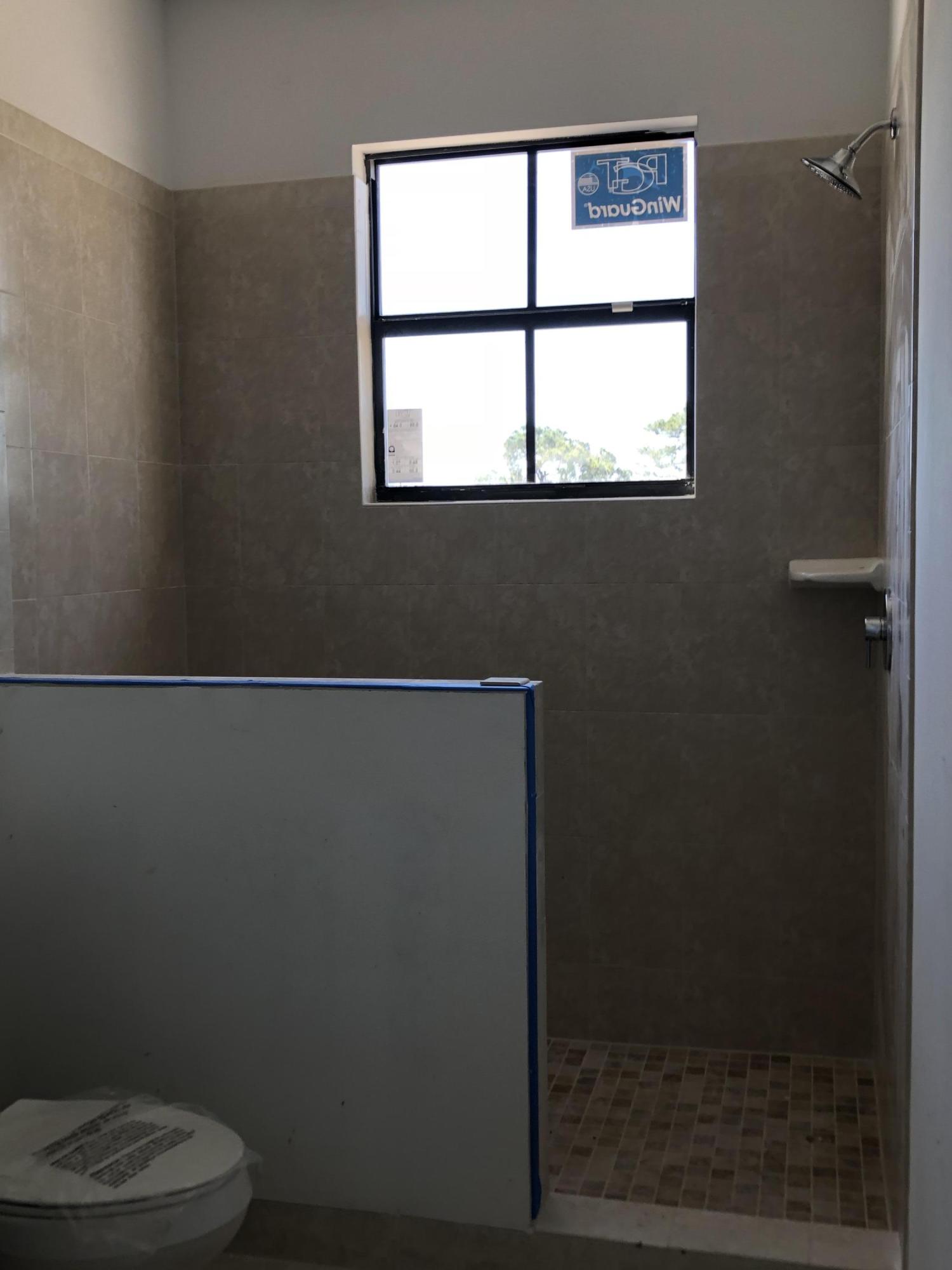 6009 Pine Tree Way Riviera Beach, FL 33410 - Photo 6 of 11 IMG_1302 (1)