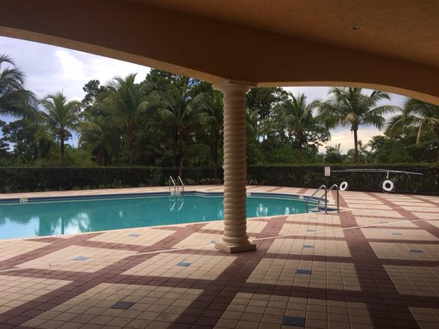 6009 Pine Tree Way Riviera Beach, FL 33410 - Photo 9 of 11 IMG_6308