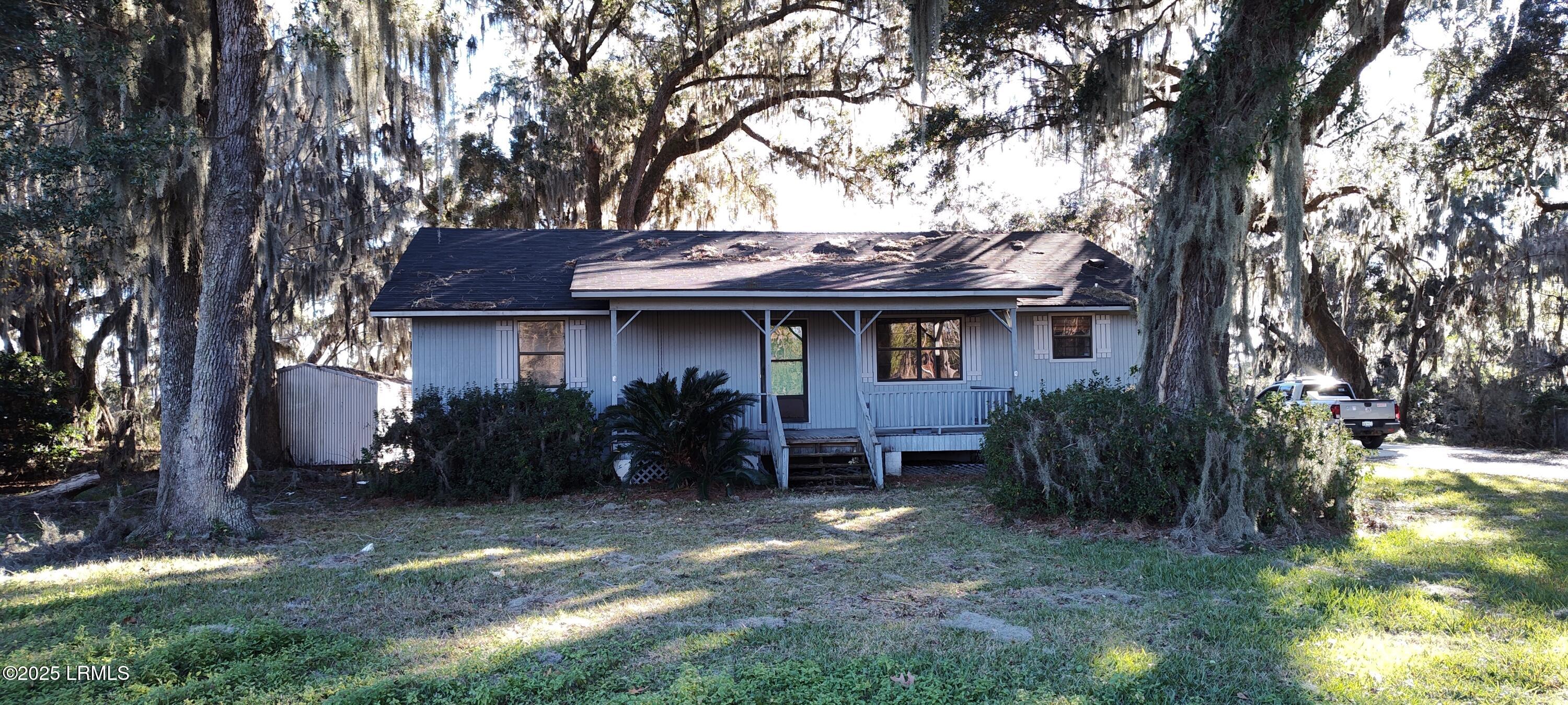 72 Stuart Point Road Seabrook, SC 29940 - Photo 8 of 19 IMG_20250107_150710393