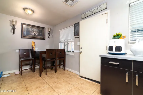 $899,000 | 822 East Montecito Avenue, Phoenix, AZ 85014