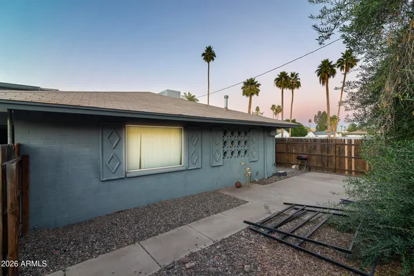 $899,000 | 822 East Montecito Avenue, Phoenix, AZ 85014