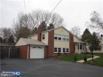 605 Howard Road West Chester, PA 19380 - Photo 1 of 12 Exterior Front
