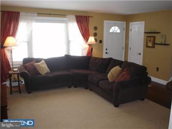 605 Howard Road West Chester, PA 19380 - Photo 3 of 12 Living Room