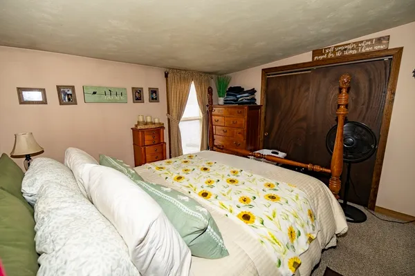 $619,000 | 294 East Main Street, East Brookfield, MA 01515