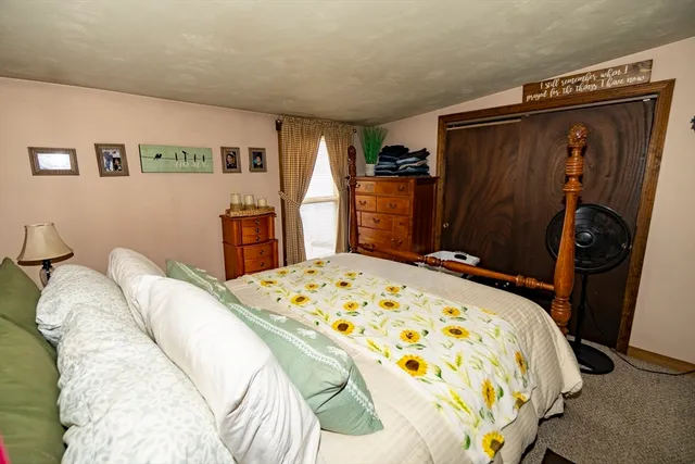 $619,000 | 294 East Main Street, East Brookfield, MA 01515