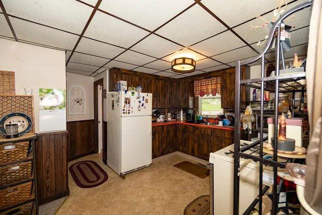 $619,000 | 294 East Main Street, East Brookfield, MA 01515