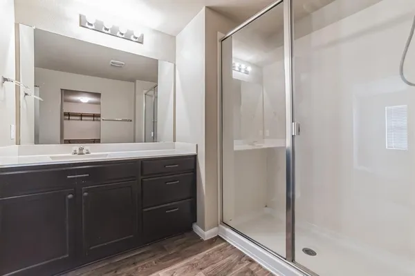 $2,300 | 101 Acadia Cove, Hutto, TX 78634