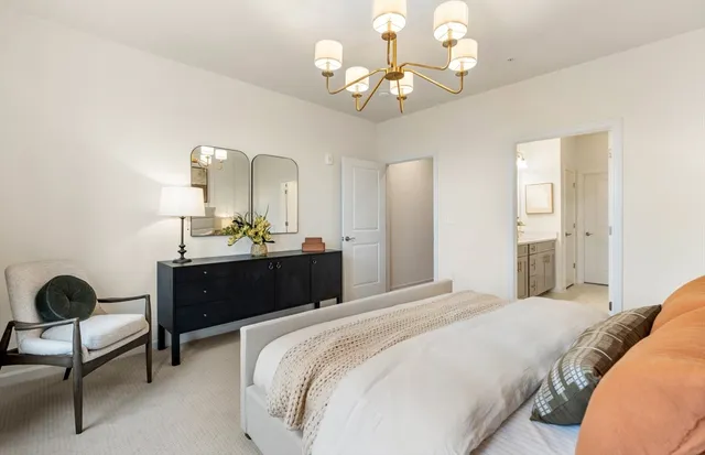 $999,999 | 2 Stratton Drive, Unit 1109, Woburn, MA 01801