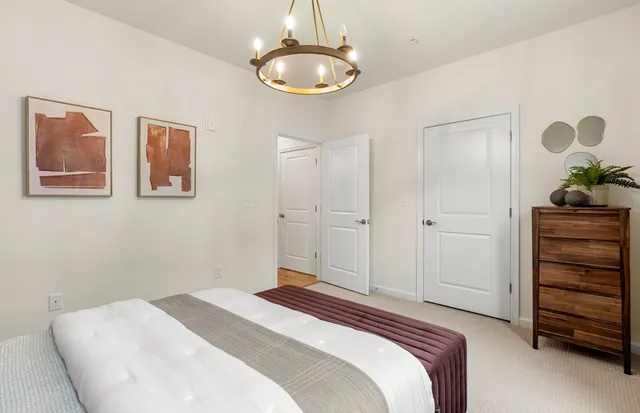 $999,999 | 2 Stratton Drive, Unit 1109, Woburn, MA 01801