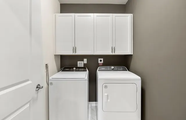 $999,999 | 2 Stratton Drive, Unit 1109, Woburn, MA 01801