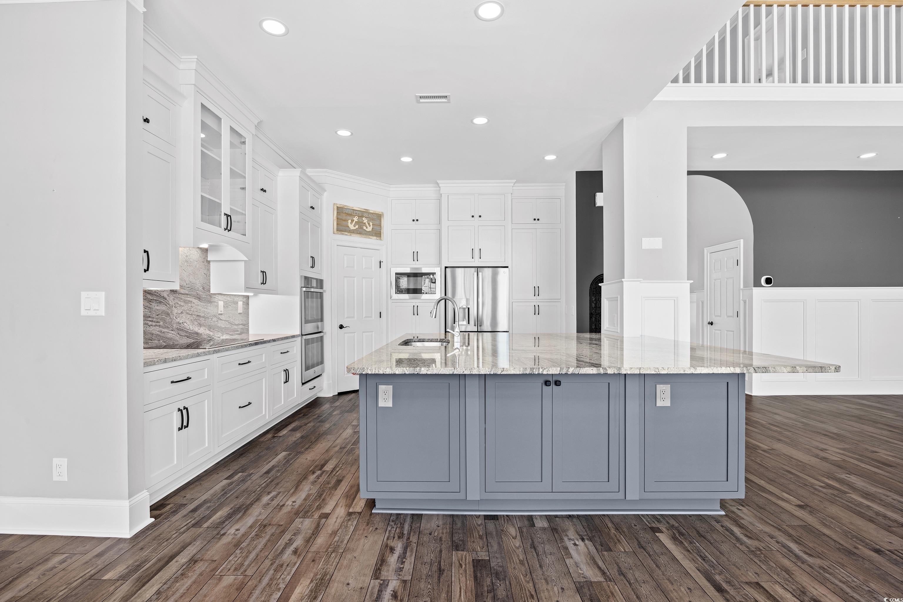 874 Preservation Circle Pawleys Island, SC 29585 - Photo 11 of 40