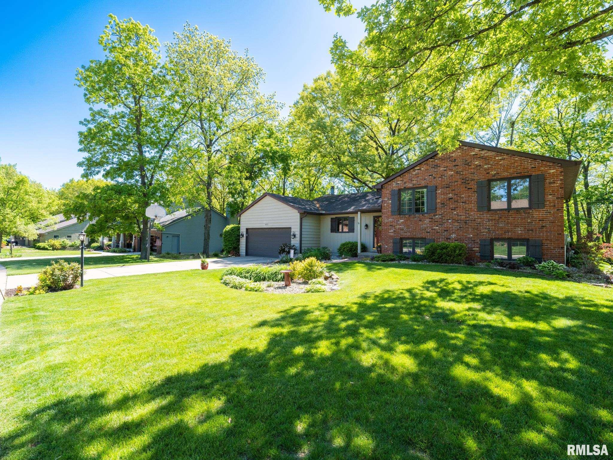 3612 West Chartwell Road Peoria, IL 61614 - Photo 2 of 63 Gallery Image 2