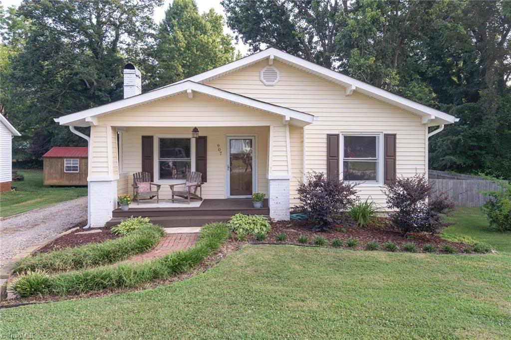907 Old Winston Road High Point, NC 27265 - Photo 1 of 32