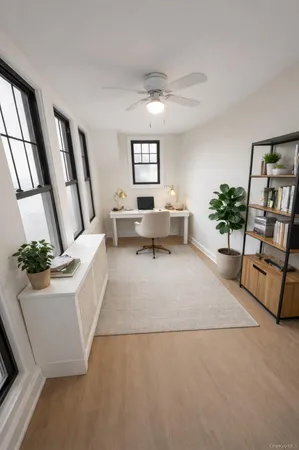 $3,500 | 41 South Centre Avenue, Unit 2, Rockville Centre, NY 11570