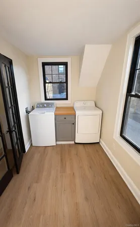 $3,500 | 41 South Centre Avenue, Unit 2, Rockville Centre, NY 11570