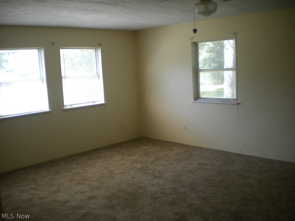 3928 Templeton Road Northwest Warren, OH 44481 - Photo 8 of 17 Gallery Image 8