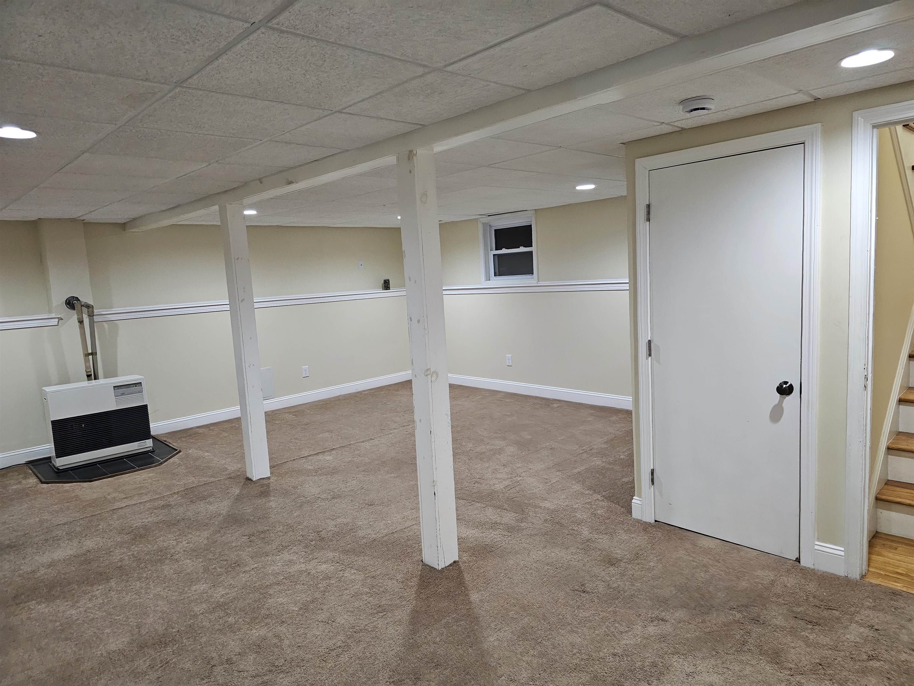 203 Bypass 28 Derry, NH 03038 - Photo 19 of 32