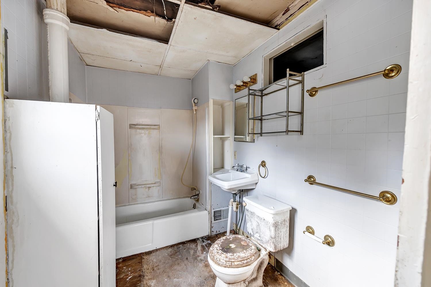 314 Ellis Street Kewaunee, WI 54216 - Photo 28 of 35