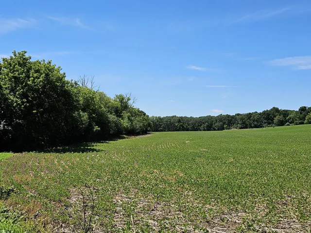 $3,499,000 | W240S10240 Castle Road, Vernon, WI 53103