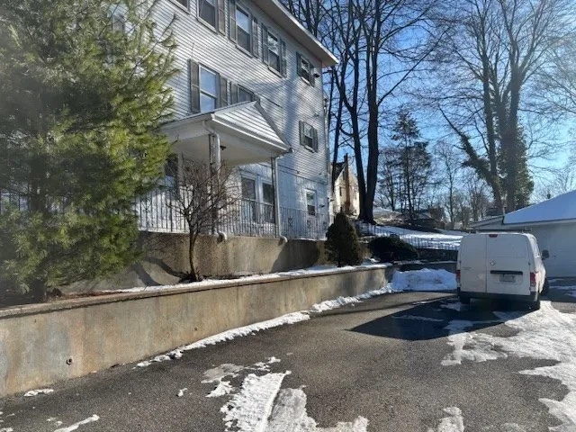 $3,200 | 19 Eaton Street, Unit 19, Winchester, MA 01890