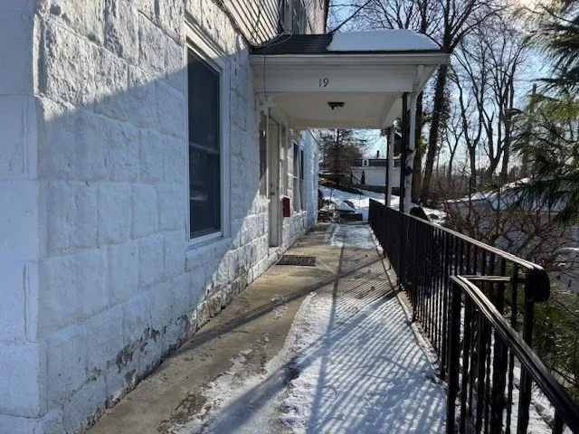 $3,200 | 19 Eaton Street, Unit 19, Winchester, MA 01890