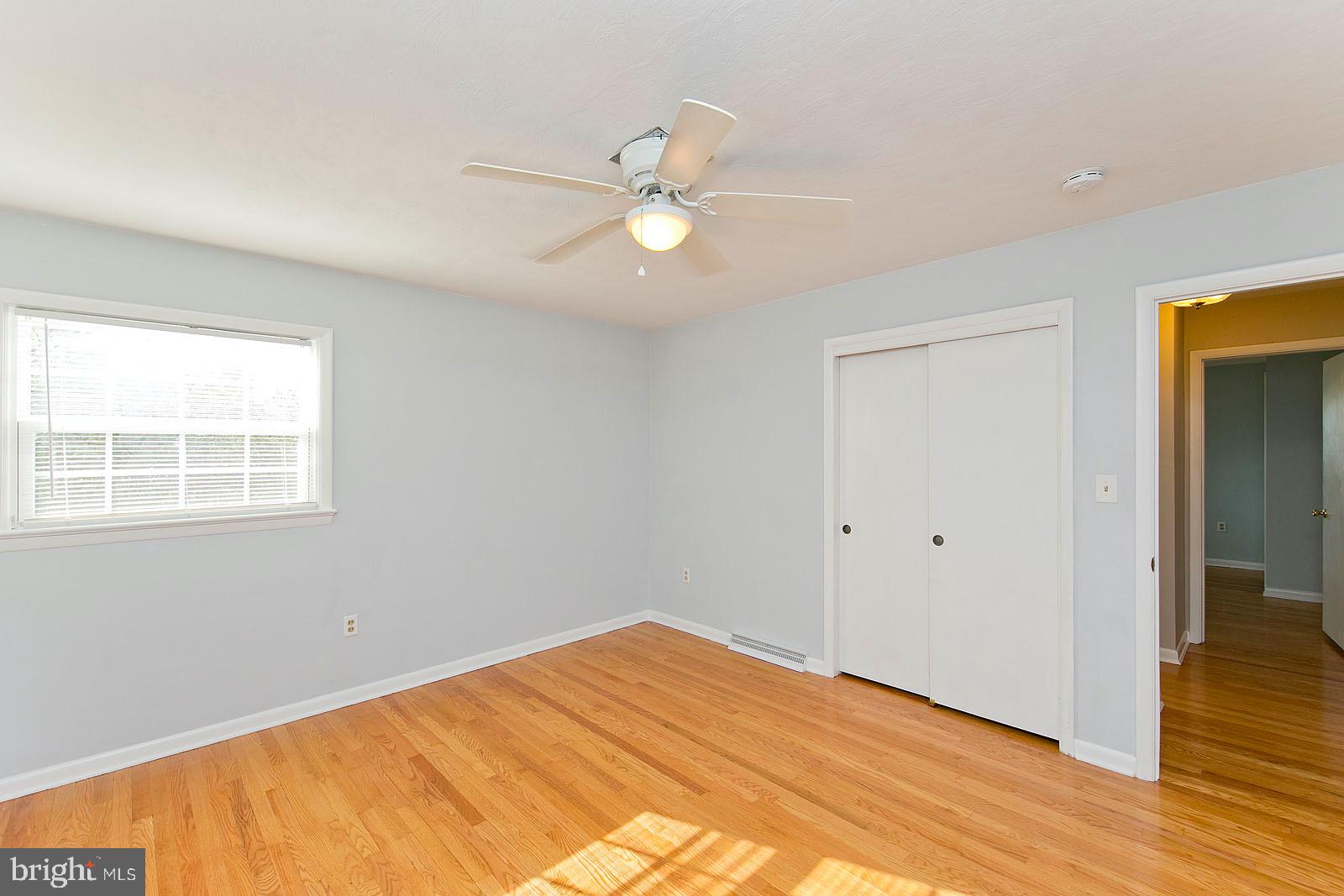 424 Beechcroft Road Winchester, VA 22601 - Photo 33 of 43 large rear bedroom