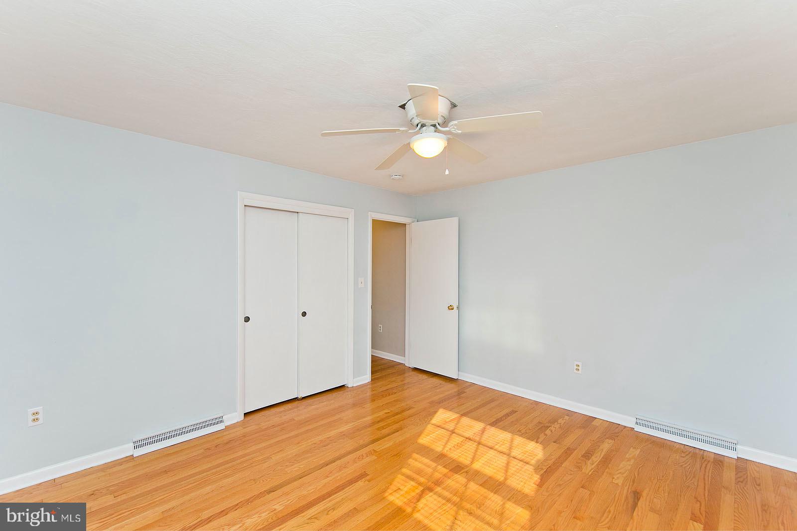 424 Beechcroft Road Winchester, VA 22601 - Photo 34 of 43 Rear bedroom