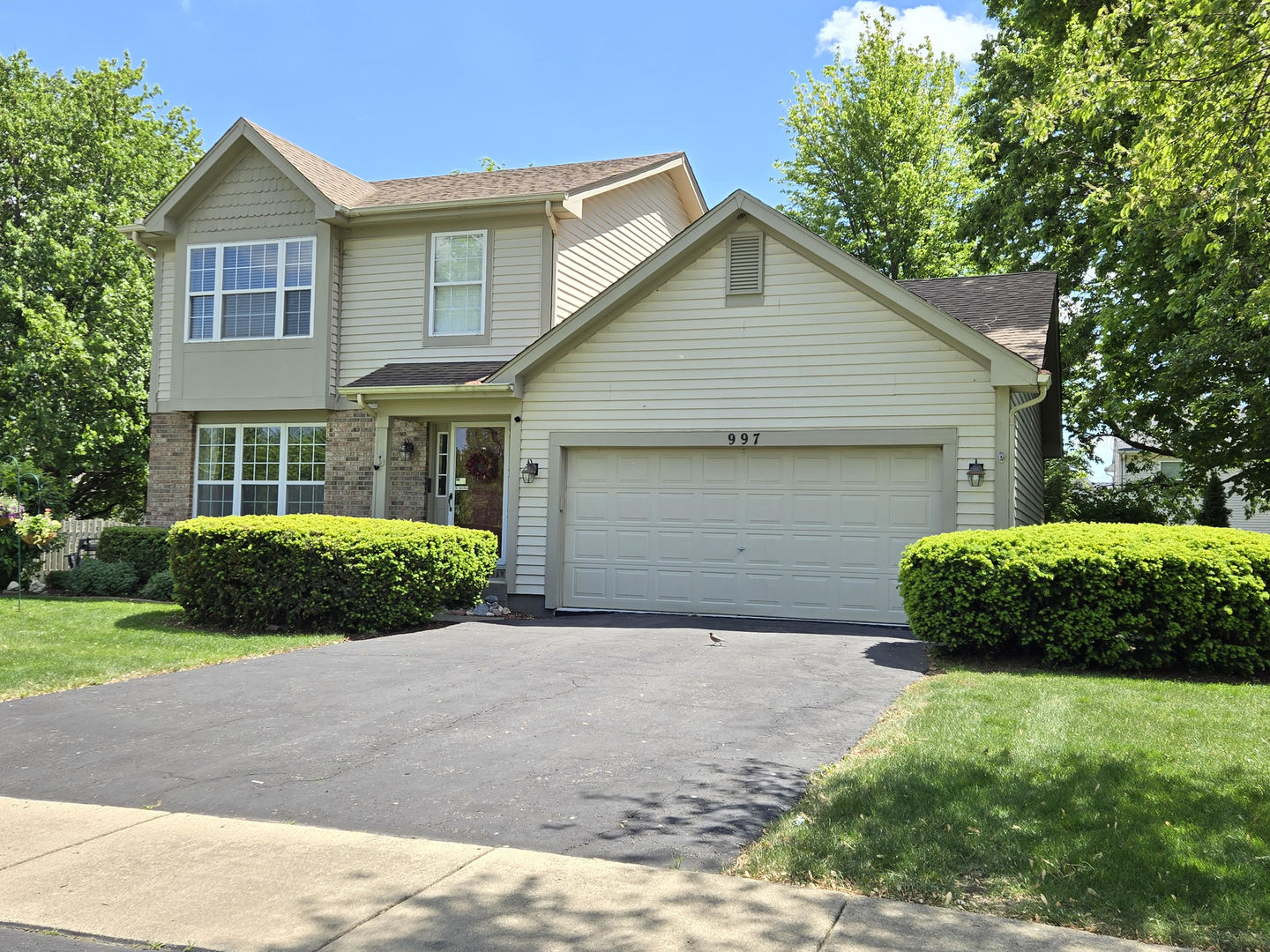 997 West Briarcliff Road Bolingbrook, IL 60440 - Photo 1 of 28 Gallery Image 1
