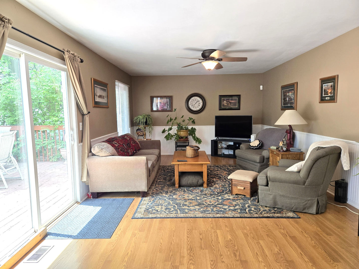 997 West Briarcliff Road Bolingbrook, IL 60440 - Photo 9 of 28 Gallery Image 9
