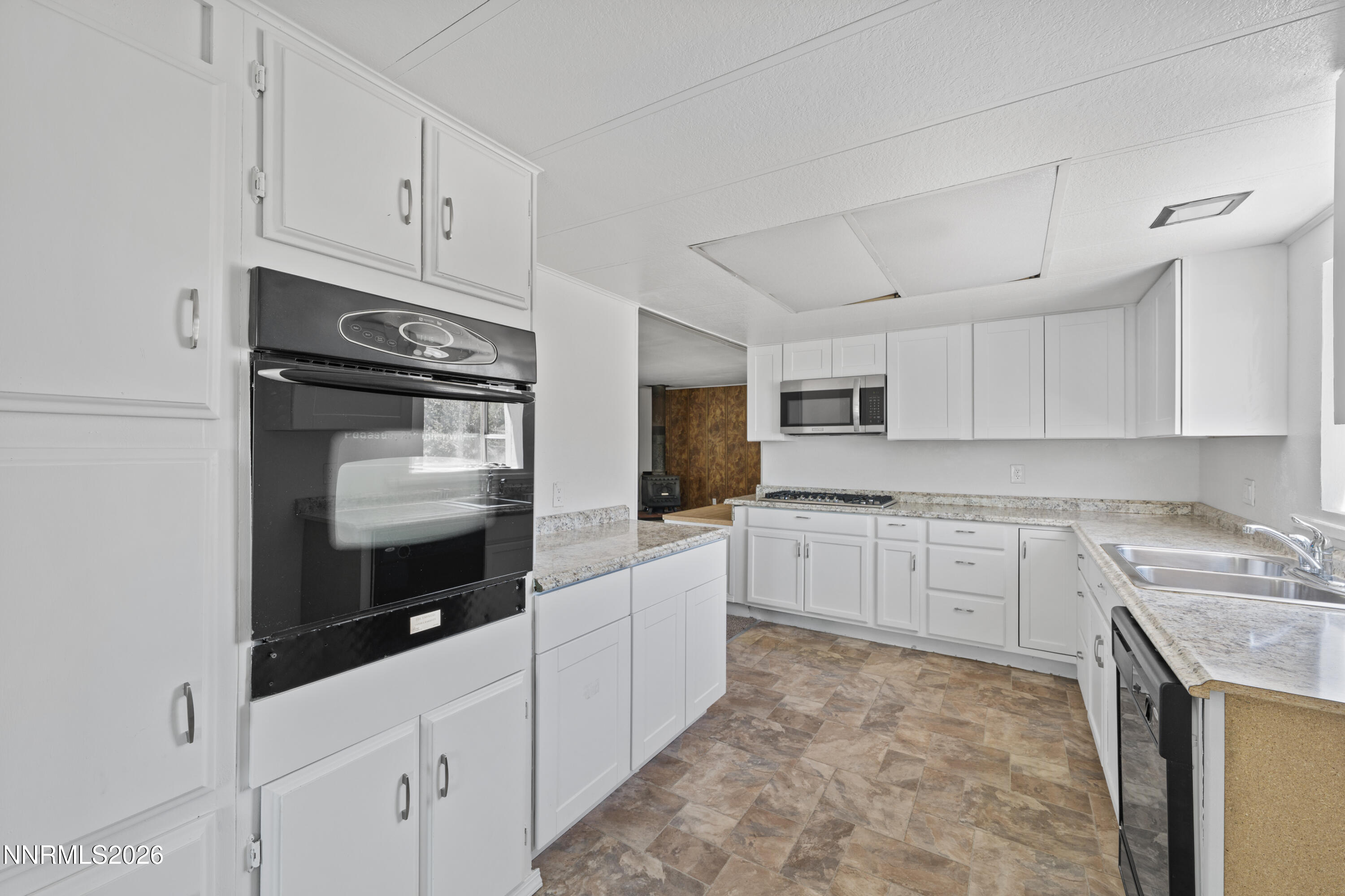 1545 Pearl Road Topaz Ranch Estates, NV 89444 - Photo 9 of 51 A7V04127