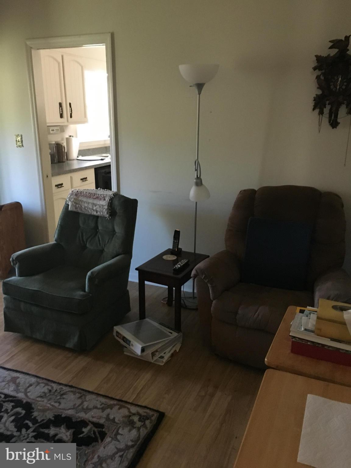 16424 Old Frederick Road Mount Airy, MD 21771 - Photo 11 of 26 Family Room